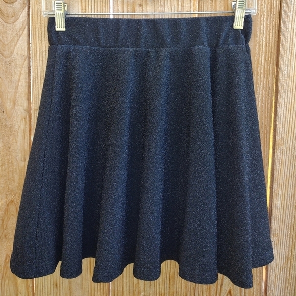 Shein - Glitter Skater Mini Skirt - Picture 3 of 8